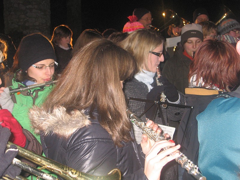 Weihnachtsliederspiel vom Schloss (30).JPG